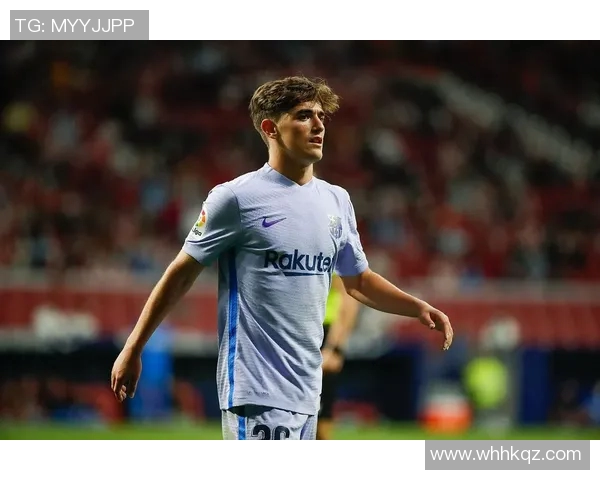 娃娃脸足球明星的成长之路与赛场风采揭秘 娃娃脸足球明星的成长之路与赛场风采揭秘